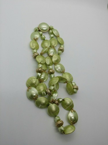 OFF WHITE Collana vintage Hong Kong anni 50 60 pastello oro bianco sporco con chiusura unica