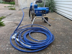 Graco 390 Airless Paint Sprayer - Picture 1 of 3