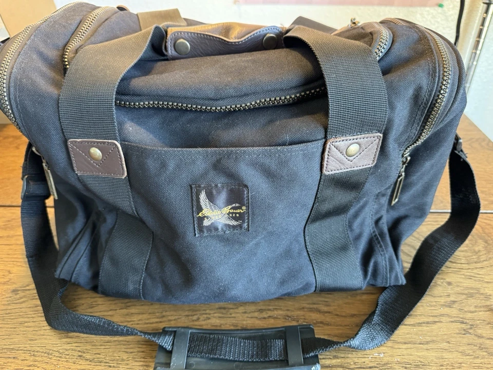 "Bolso de Lona y Cuero EDDIE BAUER De Colección NEGRO Fin de Semana Equipaje de Mano 15x10""" Foto 1 de 4