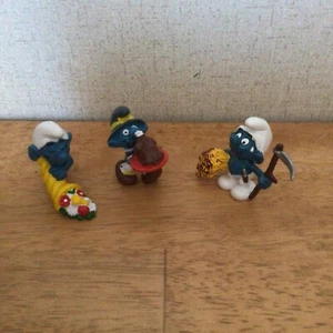 Vintage Smurf w/ Turkey Smurf w/ Wheat & Sickle Smurf w/ Cornucopia - Bild 1 von 3