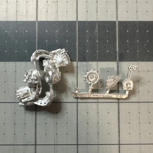 Marneus Calgar Warhammer 40k Arms And Bits For Kitbash Metal Oop - Picture 1 of 2