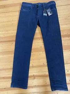 NWT DIESEL Buster-X Regular Tapered Blue RM060 Stretch Jeans Men's W30 L30 - Picture 1 of 7