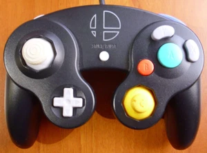 Mando Nintendo GameCube DOL-003 Super Smash Bros. (Wii, WiiU, Switch) Oficial - Imagen 1 de 5