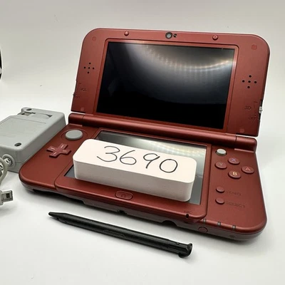 【Exc+5】Nintendo New 3DS LL Metallic Red Handheld Bottom IPS LCD Japanese... - image 1 of 4