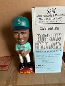 1993 Ken Griffey Jr. Seattle Mariners türkisfarbenes Trikot SAMS Wackelkopf neu im Karton letzte 2 - Bild 1 von 1