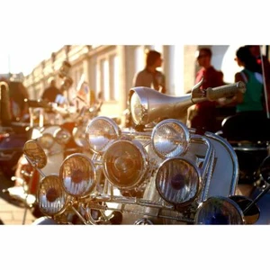 SIP 95719930 POSTER VESPA GS WITH UPPER HEADLIGHTS 60S CLASSIC 650X480MM - Imagen 1 de 1