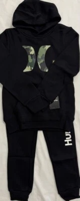 Nuevo conjunto de sudadera con capucha y jogger Hurley para niños color negro talla 5/6 $24,75 Foto 1 de 4