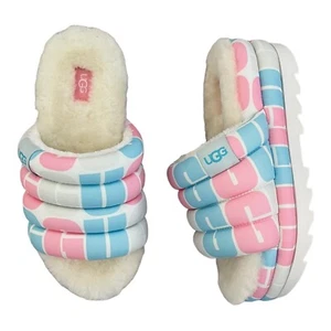 UGG Slipper Maxi Slide Pride Logo Sz 7 Platform Puffed Slip On Fluff Pink NEW - Picture 1 of 22