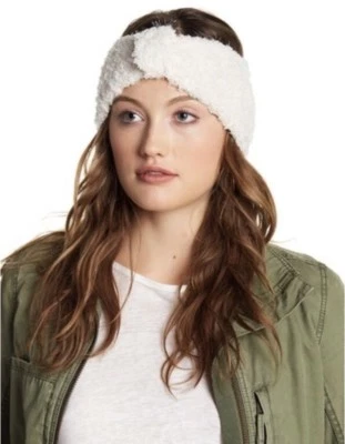 Nuevo envoltorio óptico de malla de corazón blanco (I) BCBGeneration para mujer Foto 1 de 4