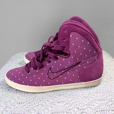 Zapatillas altas Nike talla 6,5 borgoña lunares colores raros para mujer Foto 1 de 4