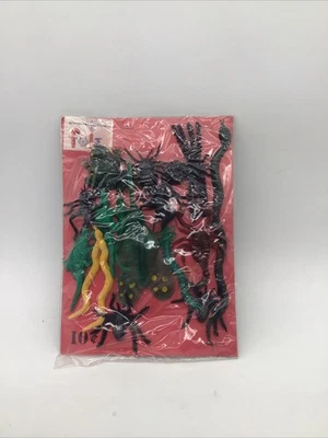 Vtg Folz Vending  Display Card Creepy Jigglers Insects Reptiles Spider Scorpion - Image 1 of 3