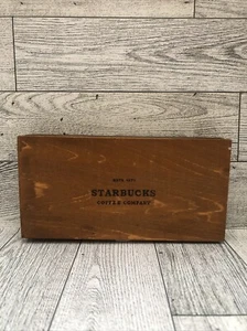 Caja Starbucks Coffee Co. Est. Bisagra de pestillo 1971 madera recuerdo baratija regalo 6"x3" - Imagen 1 de 7