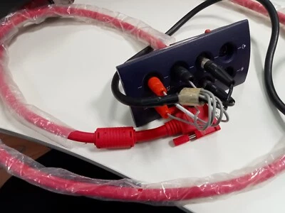 Pinnacle Systems Breakout Box  (BLUEBOX video editing ) code 40160734 con cavi - Immagine 1 di 2