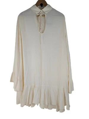 Vestido curto de babado H&M, manga comprida com cadarço, creme de verão fluido tamanho G - Imagem 1 de 4