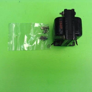 RCA Stereo Amplifier Transformer T509 (with Screws) - Picture 1 of 2