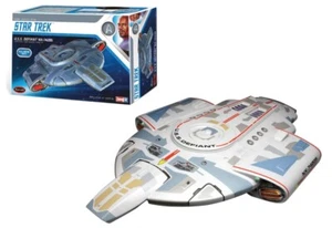 USS Defiant - Star Trek: Deep Space Nine Maßstab 1:1000 Polarlichter Kunststoff-Kit - Bild 1 von 3
