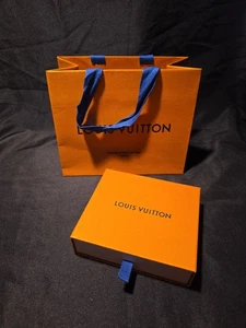  LOUIS VUITTON kleines Geschenk leere Box und Tasche 6" x 5" x 1-5/8"  - Bild 1 von 10