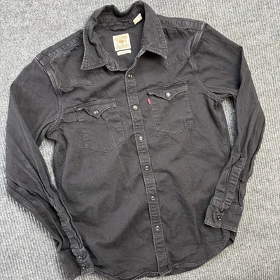 Camisa Levis Para Hombres Mediana Negra Lavada Denim Perla A Presión Yugo Occidental Ajuste Estándar Foto 1 de 4