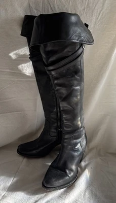 Botas Frye Sarah Over The Knee Foldover 1/2 Zíper Salto Couro Preto Tamanho 7 B Slouch - Imagem 1 de 4