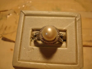 Sterling Silver 925 Cultured Pearl + CZ Ring Size 6.5 - Picture 1 of 9