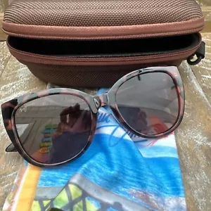Women’s Designer Sunglasses Leopard. Brand New!! Case And Cloth Too! - Picture 1 of 3