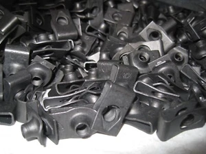 M5-.80 Extruded U-Nut Black Finish 250 pc - Picture 1 of 3