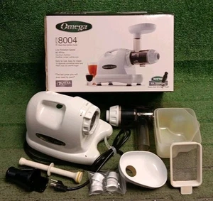 Omega 8004 Nutrition System Masticating Low Speed Juicer 80 RPM - **READ** - Picture 1 of 17