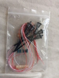 A Model Pkt Of 5 Street Lights In N Gauge 12v By Unknown Make Bagged - Picture 1 of 1