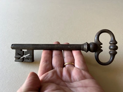 Antique 1600-1700s Rare Large French Hand Wrought Key, Church Castle, 9 1/4" Cover