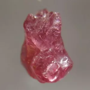 2,95 quilates espinela áspera sin tratar (SPI3/21) piedra preciosa de Mogok, Myanmar - Imagen 1 de 6