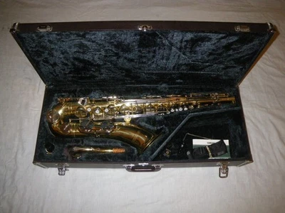 SAXOFÓN TENOR MODELO ESTUDIANTE YAMAHA YTS-23 Y ESTUCHE - REPARADO Y LISTO PARA TOCAR! Foto 1 de 4