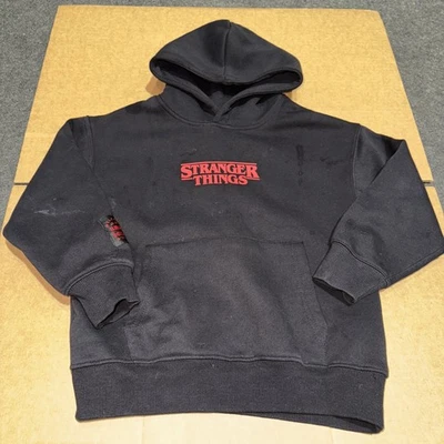 Moletom com capuz Zara Kids Netflix Stranger Things tamanho 7 usado - Imagem 1 de 4