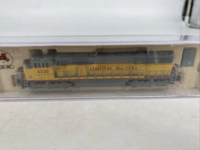 N SCALE ATLAS UNION PACIFIC SD-60M LOCOMOTIVE #6220 RTR NOS - Image 1 of 3