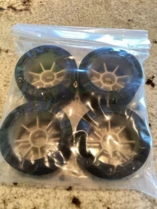 Vintage Team Associated RC10 RC500 RC300 Delta 1/8th Front Foam Wheels Tires New - Picture 1 of 2