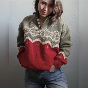 Willie Collection Cowichan Wool Sweater Red, Green Size Small - Picture 1 of 7