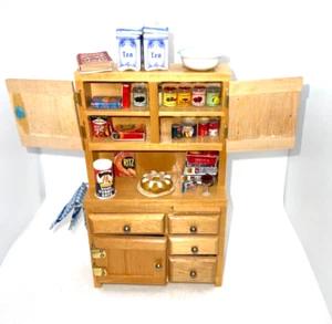 Concord Museum Miniature Wooden Kitchen Cabinet With Miniatures - Picture 1 of 6