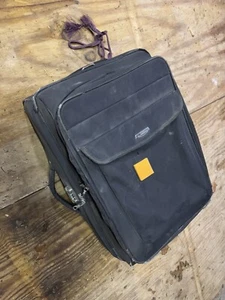 Delsey Softshell Suitcase Used - Picture 1 of 24
