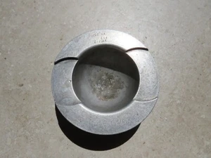 c.WWII RAF Royal Air Force Aircraft Pistonhead Tappet Side 1L2 Ashtray - Picture 1 of 6