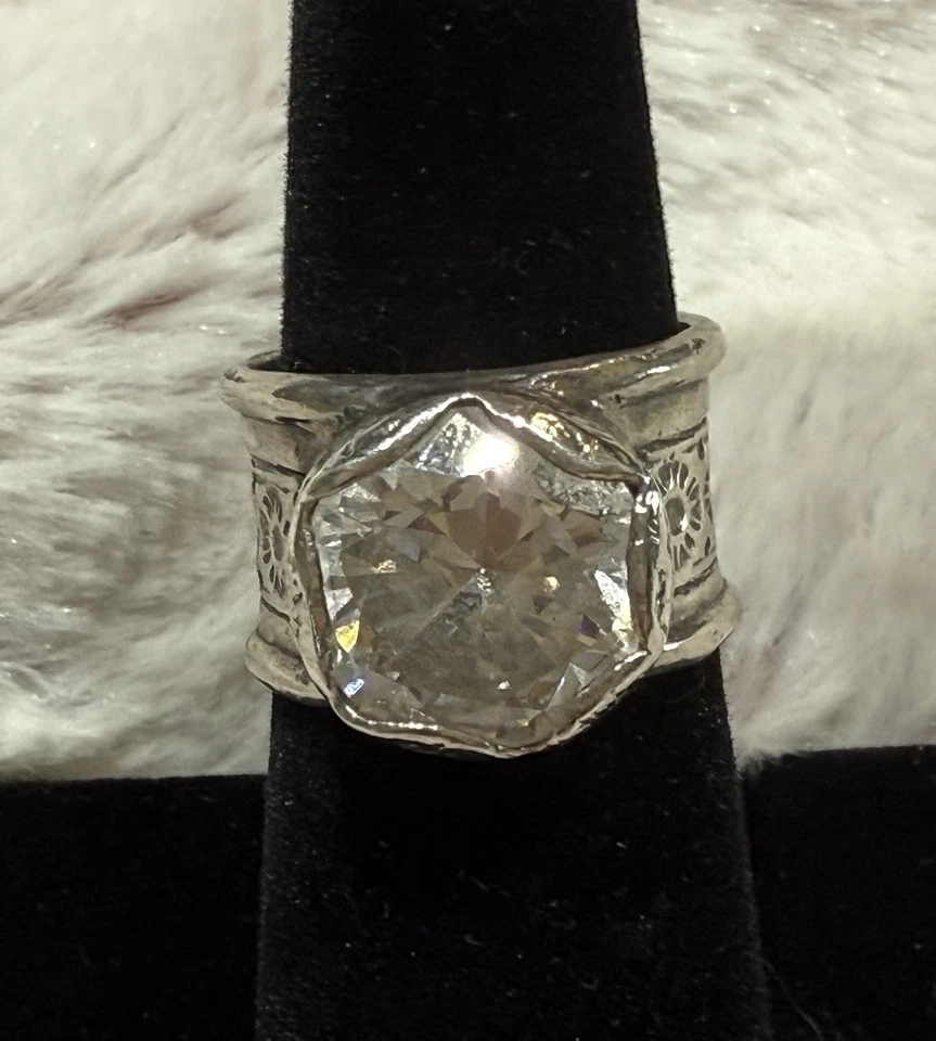 Silpada 925 Sterling Silver Cubic Zirconia Queen for a Day Ring CZ SIZE 5.5  - Image 1 of 4