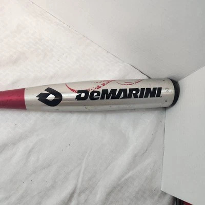 Bate de béisbol de aluminio DeMarini Distance 31 pulgadas 23 OZ -8, DSR12 2 5/8" de diámetro Foto 1 de 4