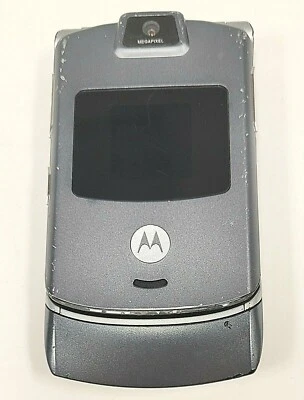 Motorola RAZR V3m - Gray ( Verizon ) Cellular Flip Phone - Very Rare Version - Image 1 of 3