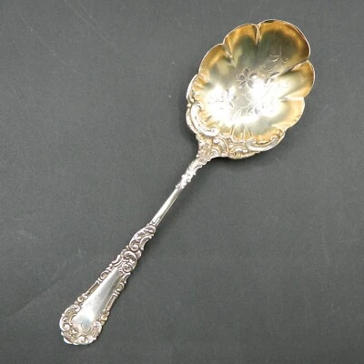 Cuchara de bayas plateada Wm Rogers Yale con cuenco de lavado dorado Foto 1 de 4