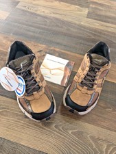 avi motion mens shoes