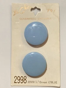 VTG Le Chic Plastic Buttons Large Pastel Baby Blue Smooth Disk Shank 7/8" NEW - Picture 1 of 3