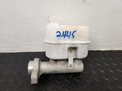 07-08 GMC Yukon XL 1500 Brake Master Cylinder OEM 15844166 - Image 1 of 4