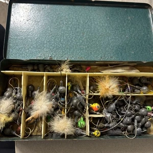 VINTAGE SET ANGELKÖDER KÖDER FLIEGEN FLIEGEN FORELLE IN Umco Aluminium BOX TACKLE #O4 - Bild 1 von 3