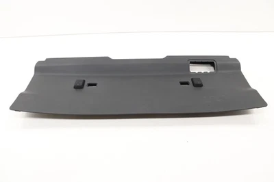 2017 - 2025 Land Rover Discovery 后置升降机降压三边盖面板 原始设备制造商 — 第 1/4 张图片