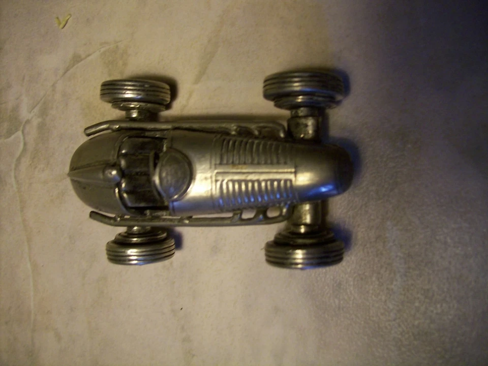 AUTO FORMULA 1 ANNI 50/60 COLORE ARGENTO - Immagine 1 di 1