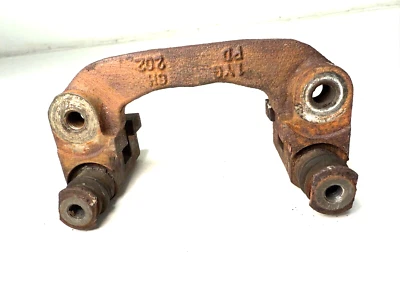 1981 - 1983 Datsun 280ZX 左/驾驶员侧后制动卡钳支架原始设备制造商 — 第 1/4 张图片