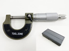Bild von Metric External Micrometer Caliper 0-25mm (0.01mm Graduations) In Case